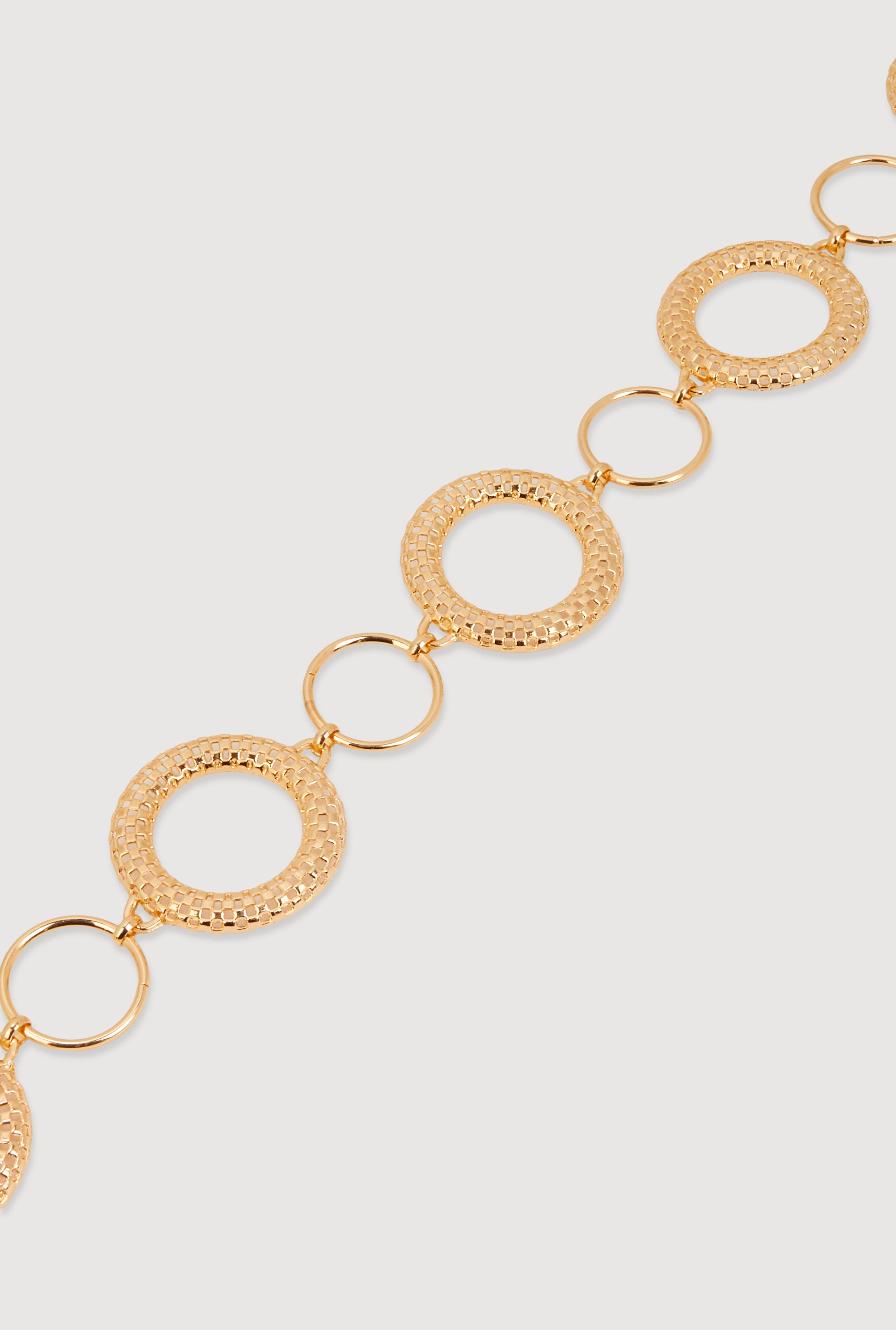 Plus Size Metallic Textured Loop Chain Belt
